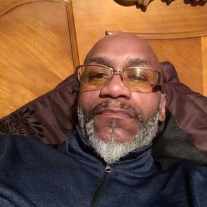 Meet your Posher, Ray